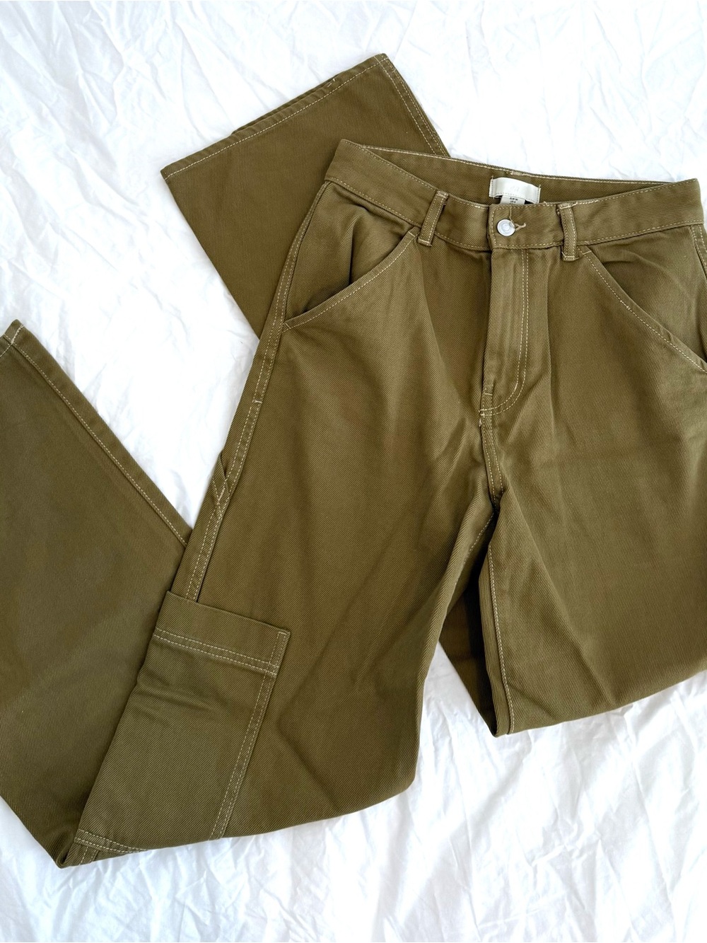H&M Olive Green Cargo Pants with Utility Pockets